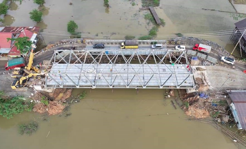 Jembatan Sungai Salim