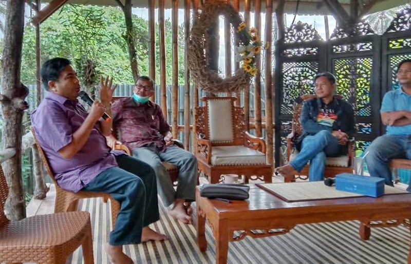 Diskusi LK3 Banjarmasin di Rumah Alam Sungai Andai