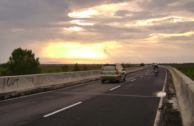 Jalan Tumbang Nusa