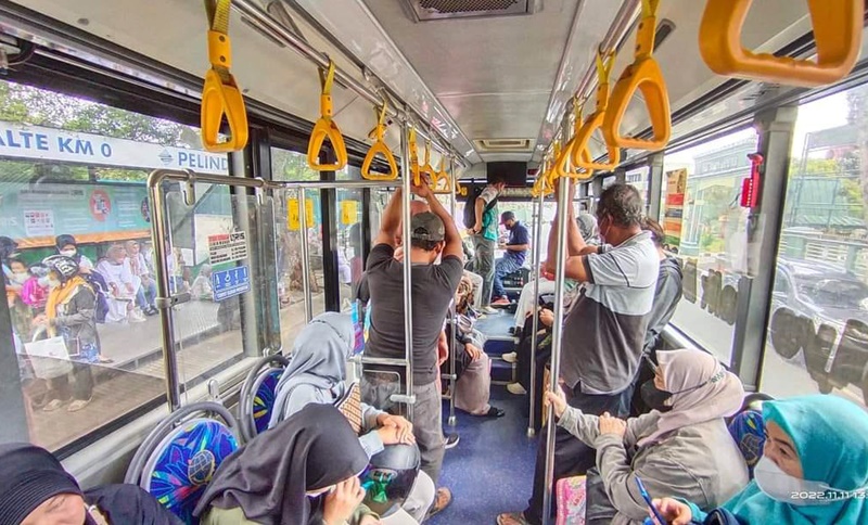 Bus Trans Banjarbakula