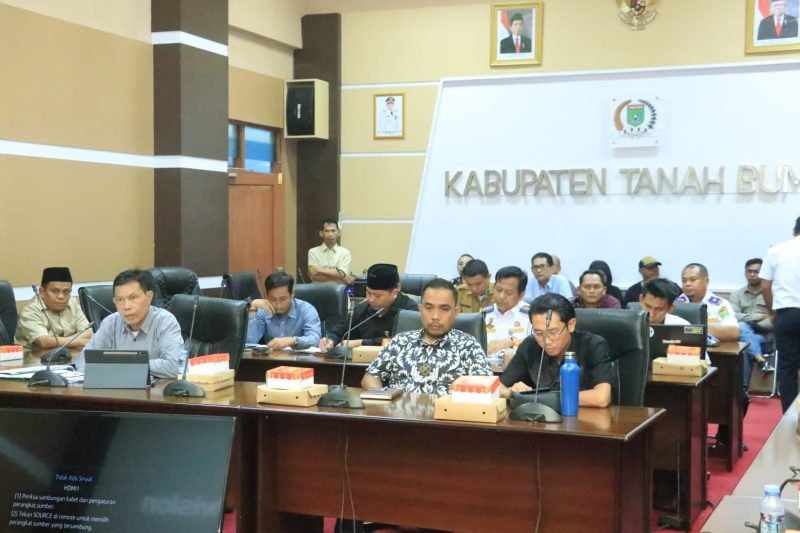Rapat Gabungan Komisi di DPRD Kabupaten Tanah Bumbu (Tanbu)