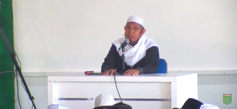 Ustadz Abdul Hamid dari Kemenag Tanbu Saat Tausiah di Majelis Serambi Madinah